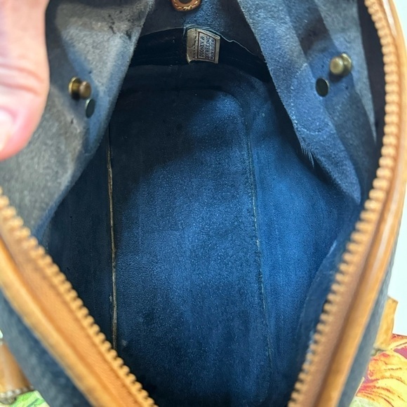 Vintage Dooney and Bourke Norfolk Collection
All-Weather Leather Bag Blue - Picture 7 of 16